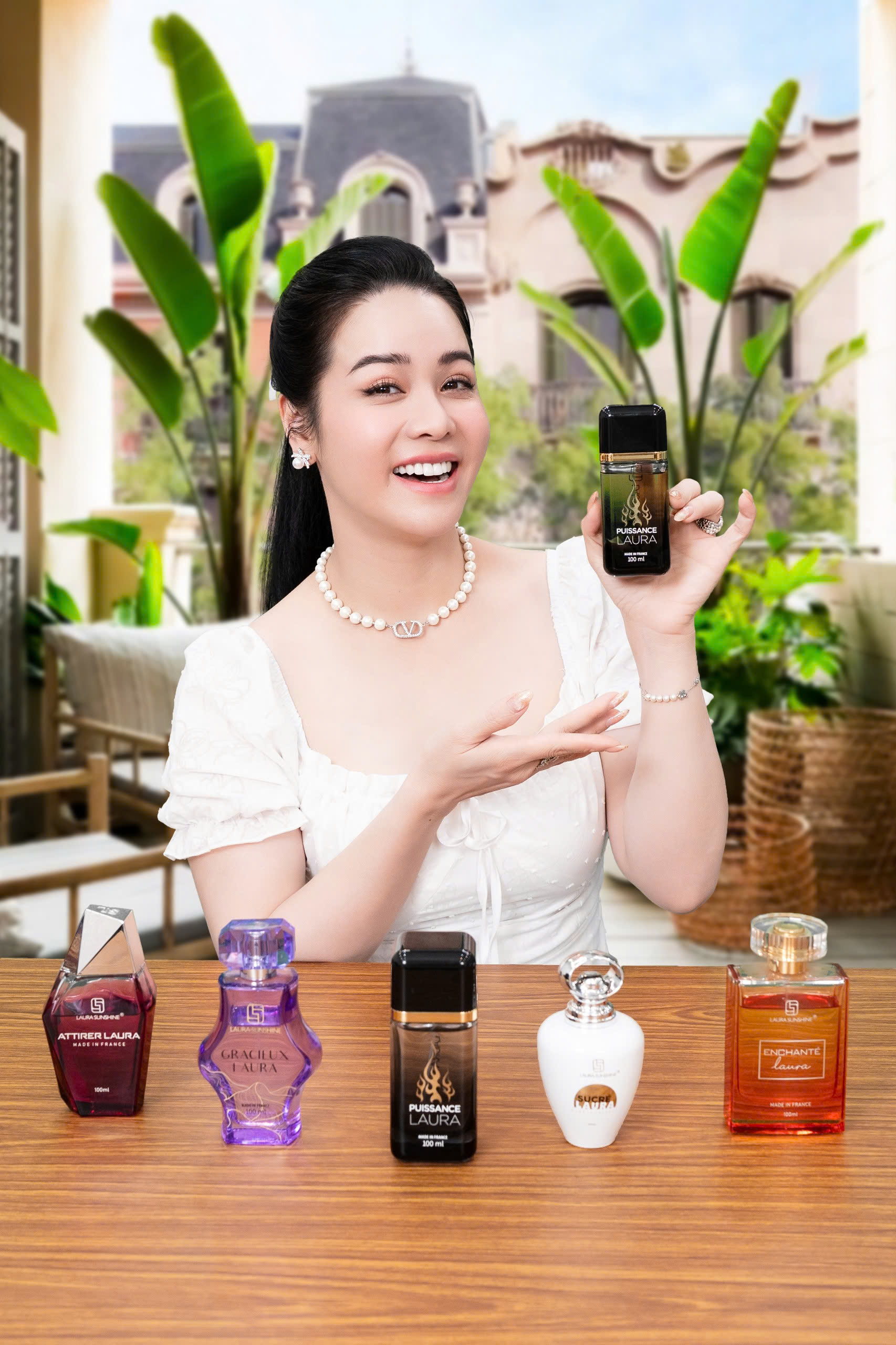 Nước hoa số 9 - Laura Sunshine Puissance Laura